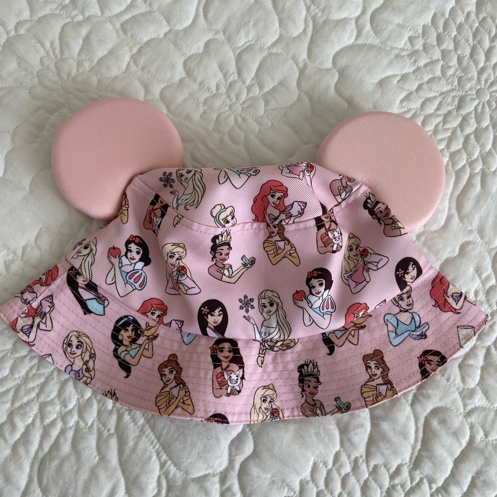 Cute.Zo.Designs Princess Bucket Hat